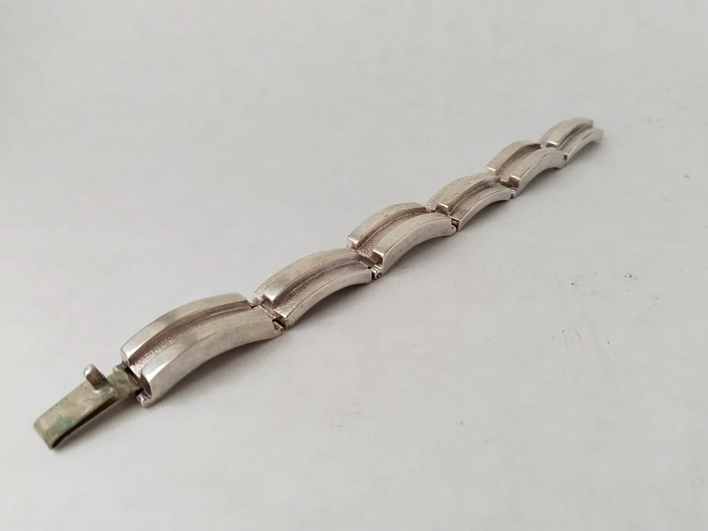 Men's Silver Bracelet Crafted By A Member Of The National Academy Of Art Sofia