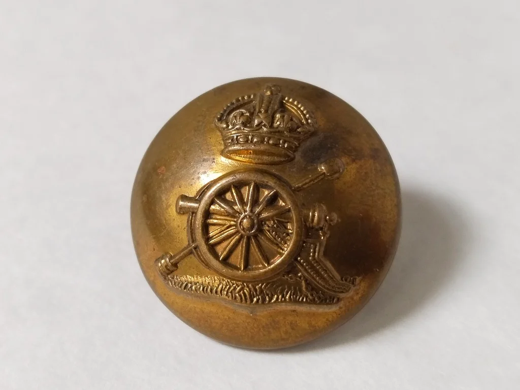 7 Brass Military Buttons The Royal Regiment Of Artillery 1