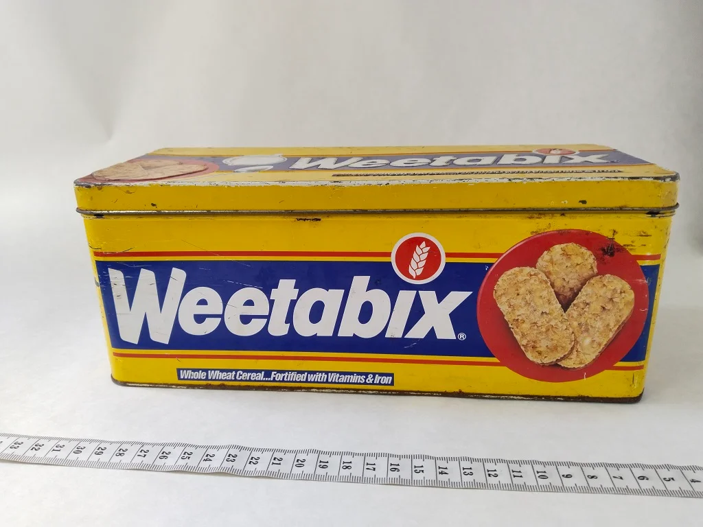 Alte Weetabix Blechdose aus den 1990er Jahren Vintage Zinn 7