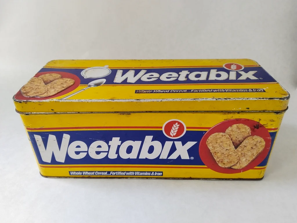 Alte Weetabix Blechdose aus den 1990er Jahren Vintage Zinn Dose Küchenutensilien Memorabilia