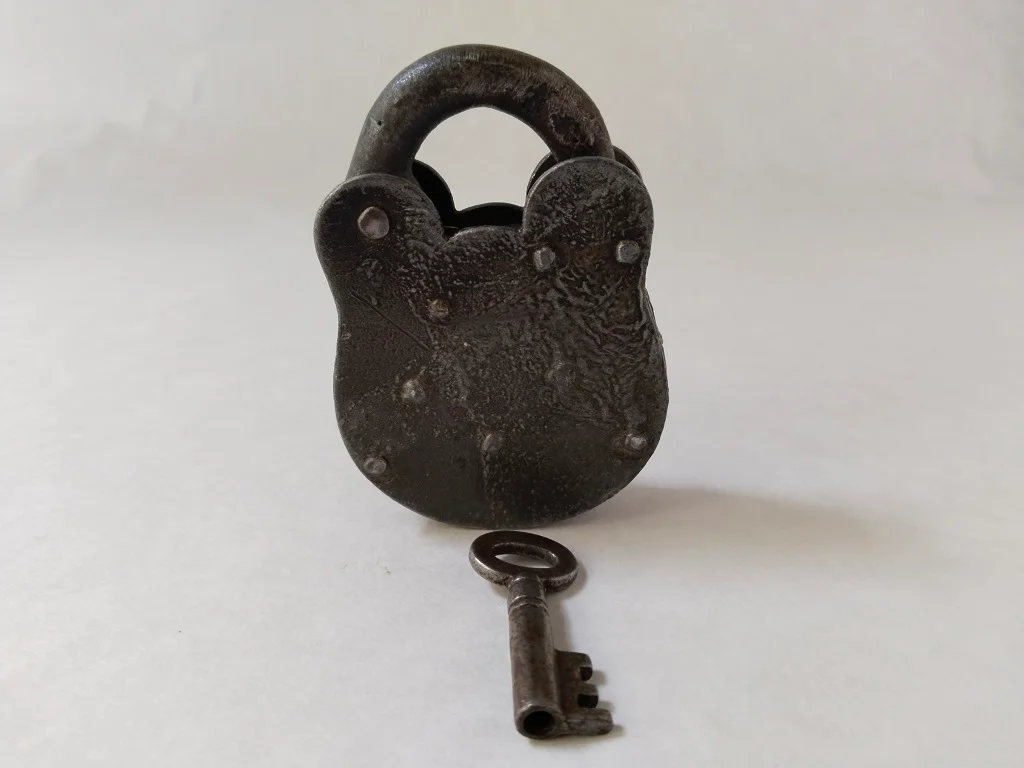 Vintage Handcrafted Lock Old Iron Padlock Original 5