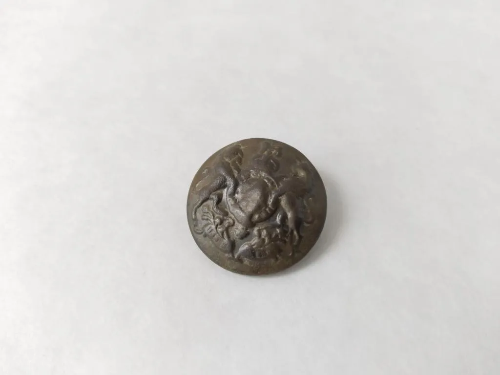 WWI British General Service Uniform Metal Buttons 3